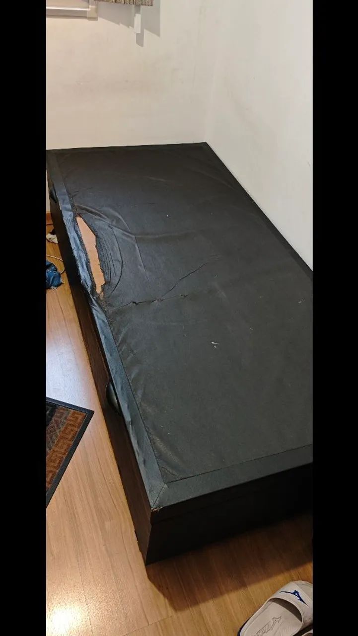 Cama Box de solteiro usada
