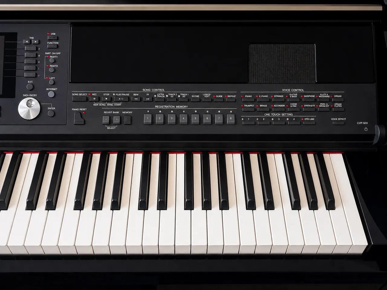 Piano Digital Yamaha Clavinova CVP-503 ? Impecável, único dono