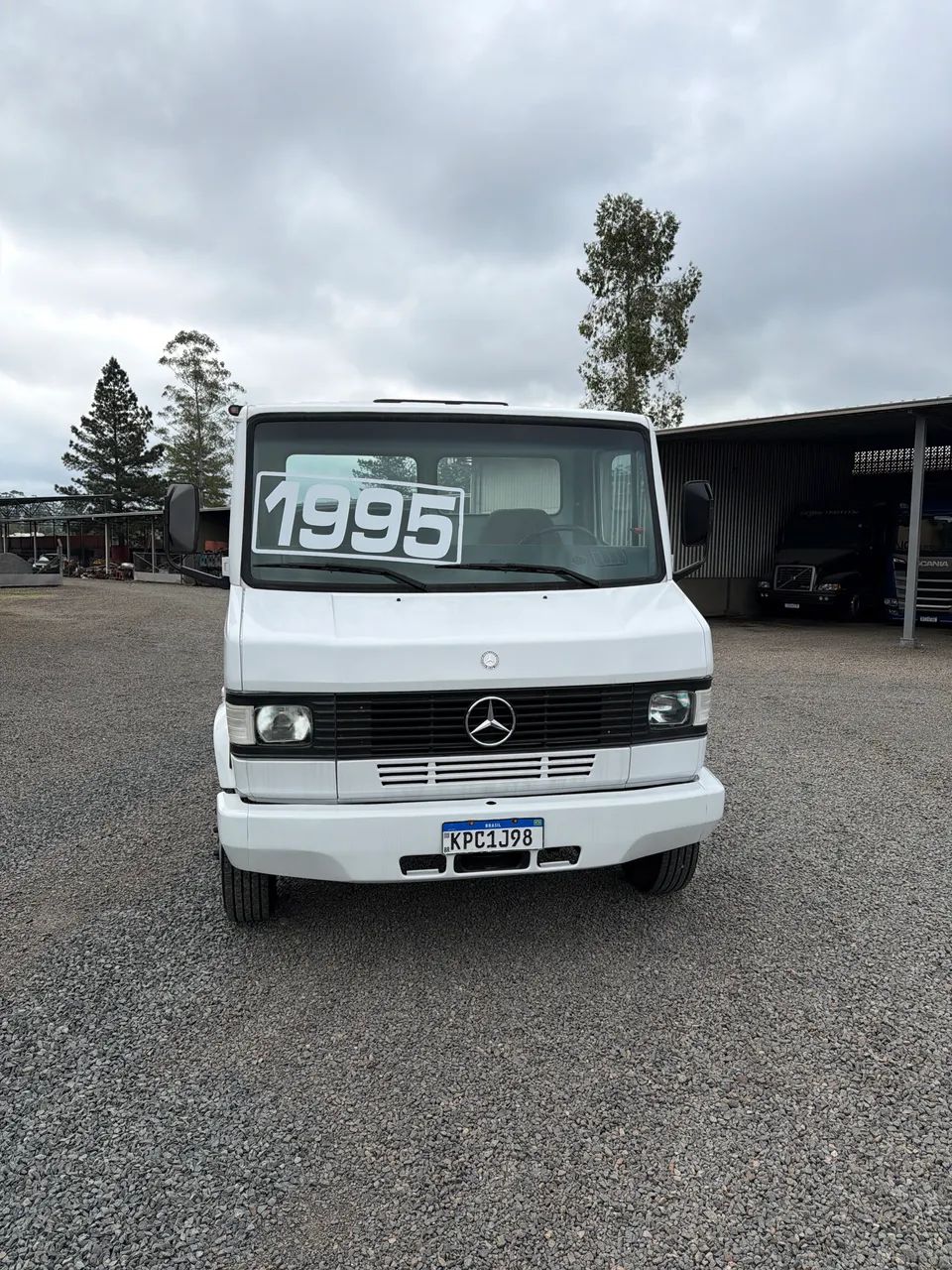 Mercedes benz 709