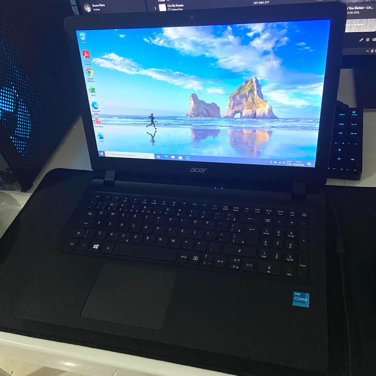 Acer i3 / 8gb DDR4 / 256gb SSD 