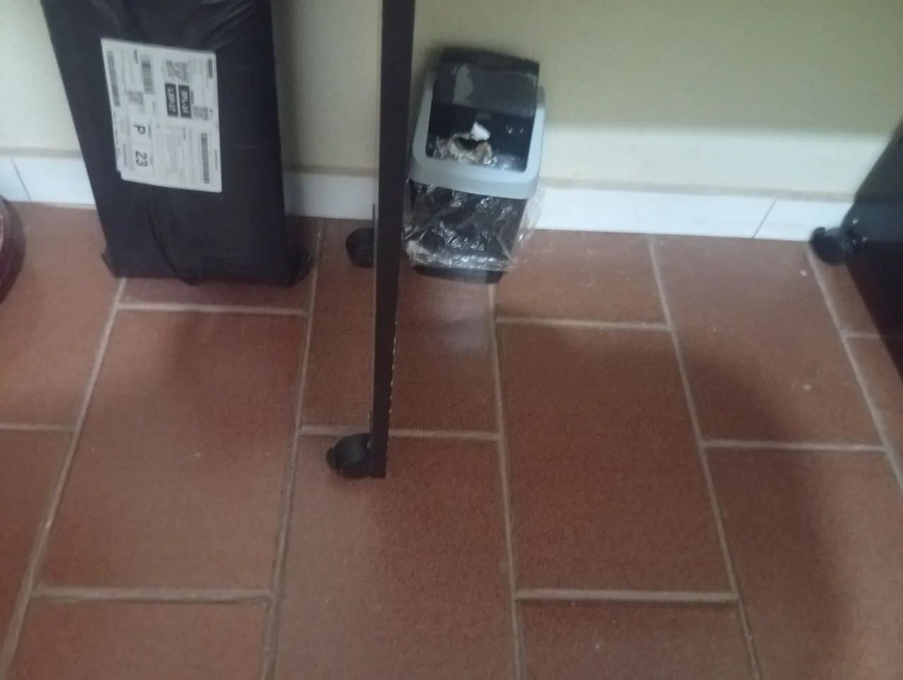 Mesinha para computador de rodinhas64962183098369123