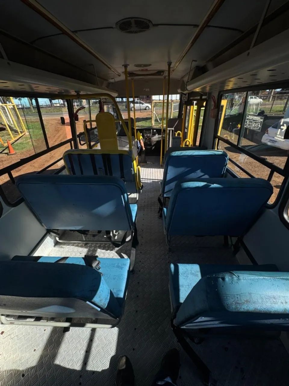 Micro ônibus Iveco City Class 70c17 ano 2014, - Foto 10
