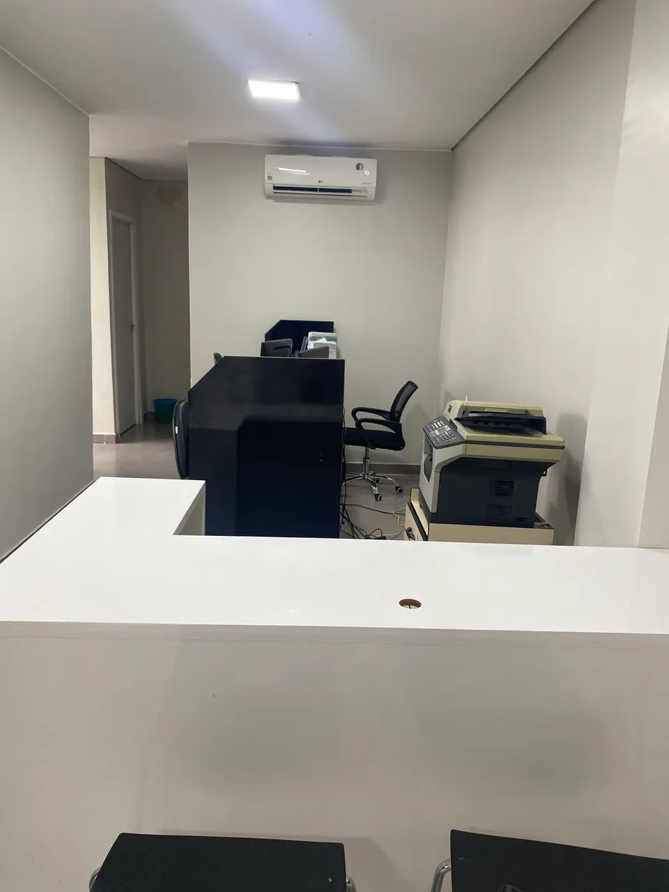 Mesa de Recepção Escritório  - Foto 3