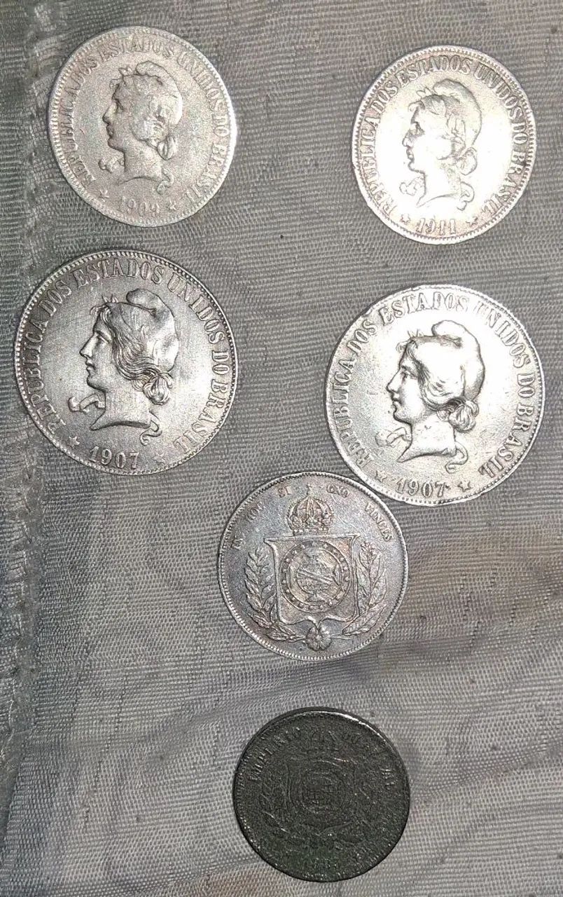 Moedas antigas de prata - Foto 2