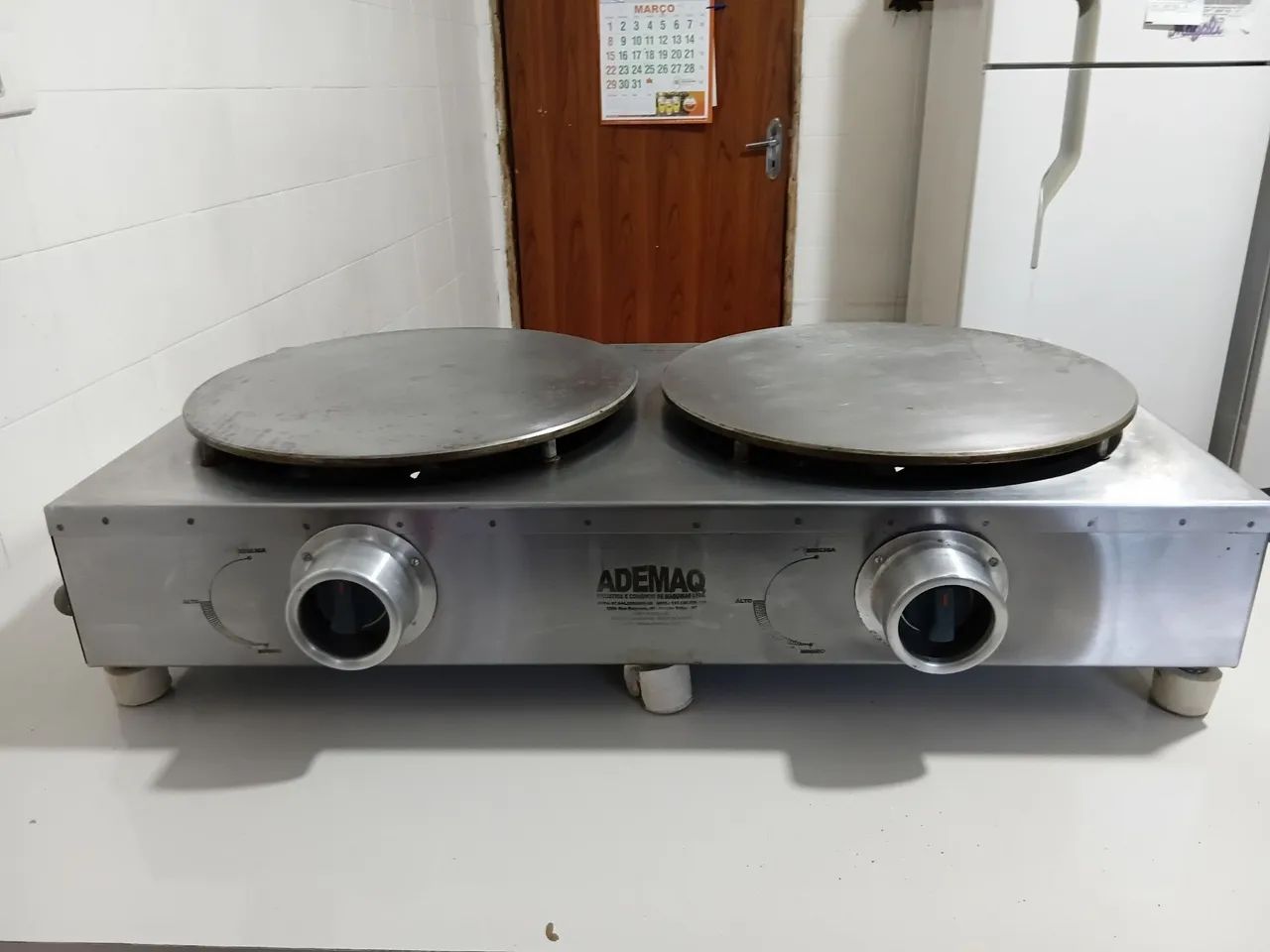 Crepeira dupla a gás Ademac - Foto 4