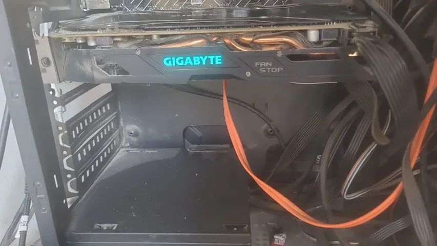 RX 580 8GB vem sem caixa - Foto 3