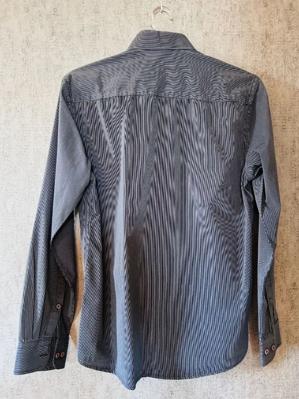 Camisa Makenji Cinza Chumbo - Foto 2