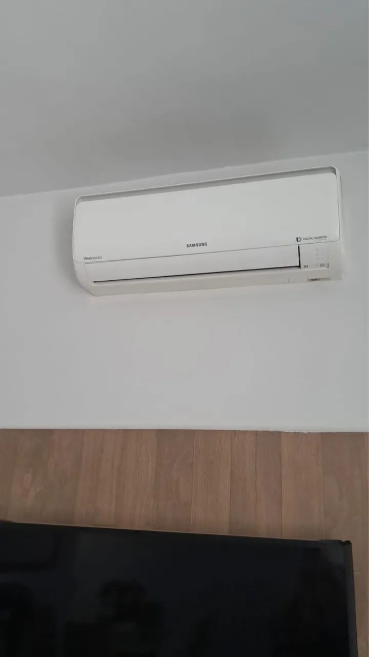 Ar condicionado inverter  9 btus 
