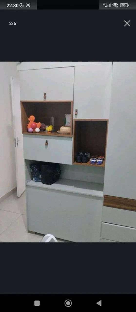 Guarda roupa usado apenas 10 meses 