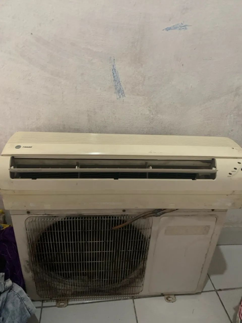 Vende sé ar-condicionado 