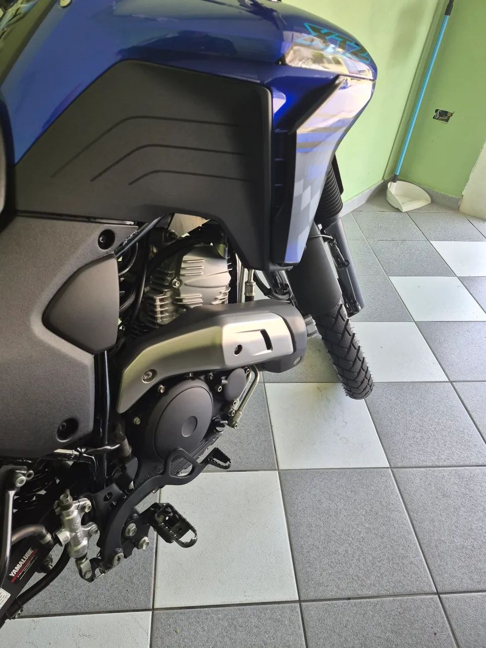 XTZ 250 LANDER CONNECTED 2025  - Foto 4