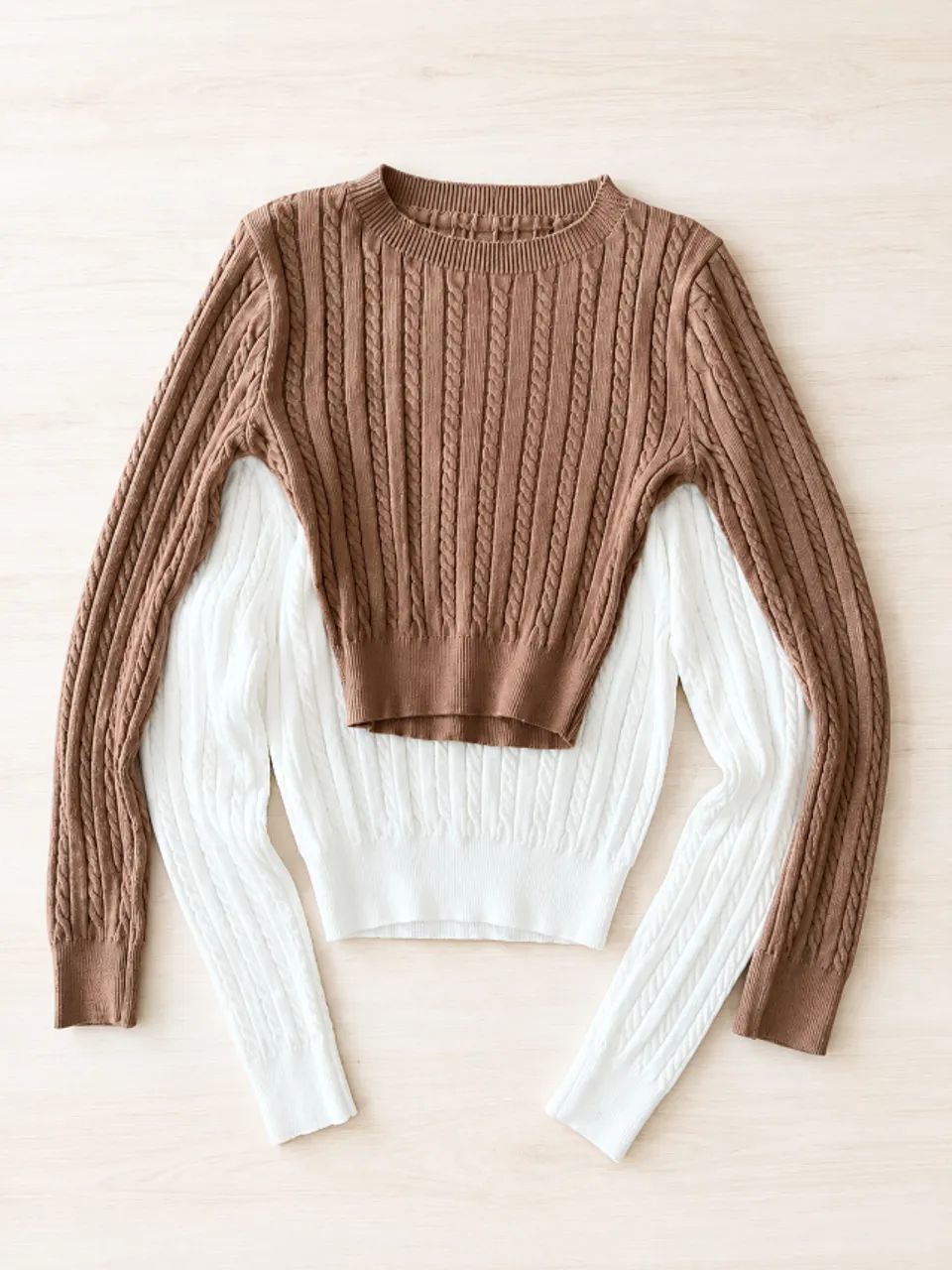 kit com 2 blusas femininas em modal  novas - Foto 2