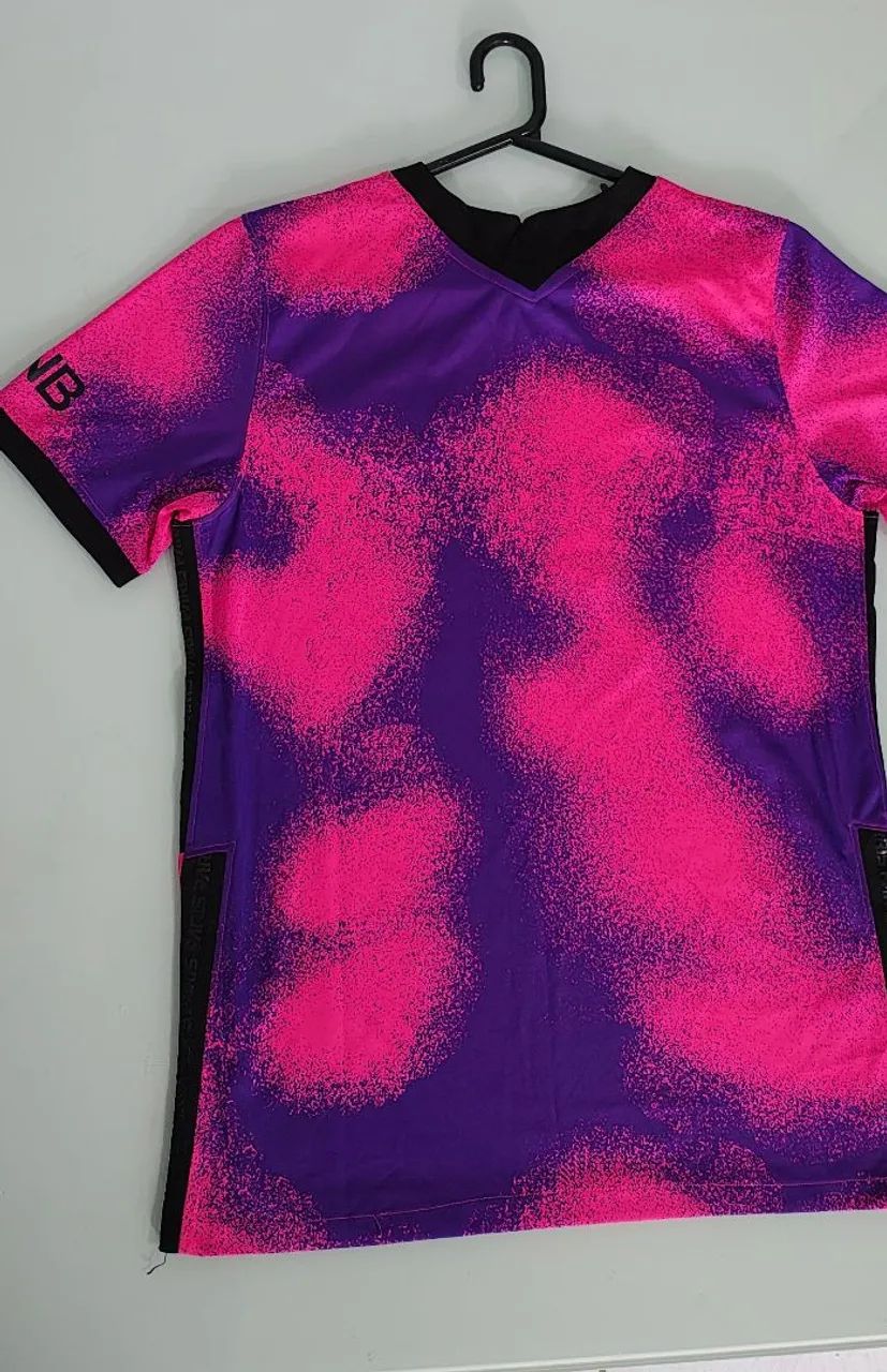 Camisa PSG rosa e roxo nova  - Foto 4