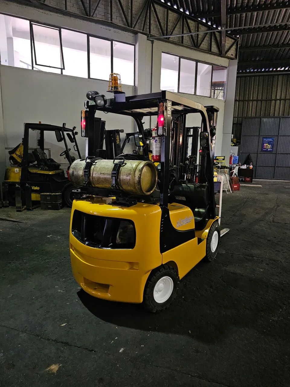 Empilhadeira Yale 18AK - Foto 4
