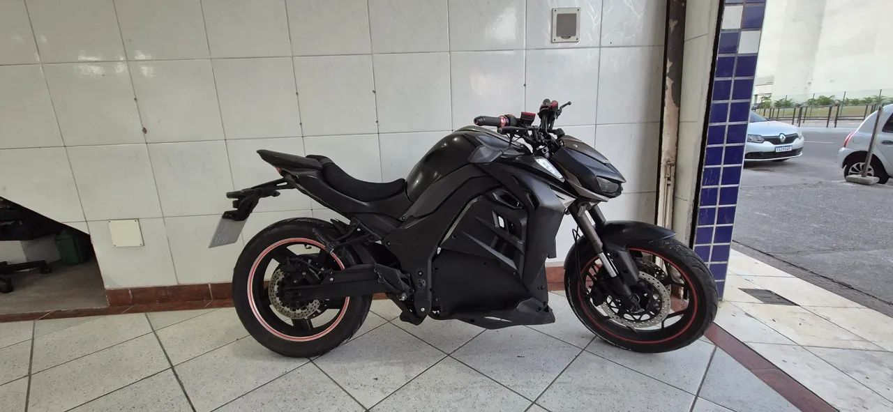 Moto elétrica Black hawk