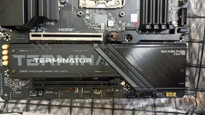 B850M PRO DARK WIFI (TERMINATOR) - Foto 3