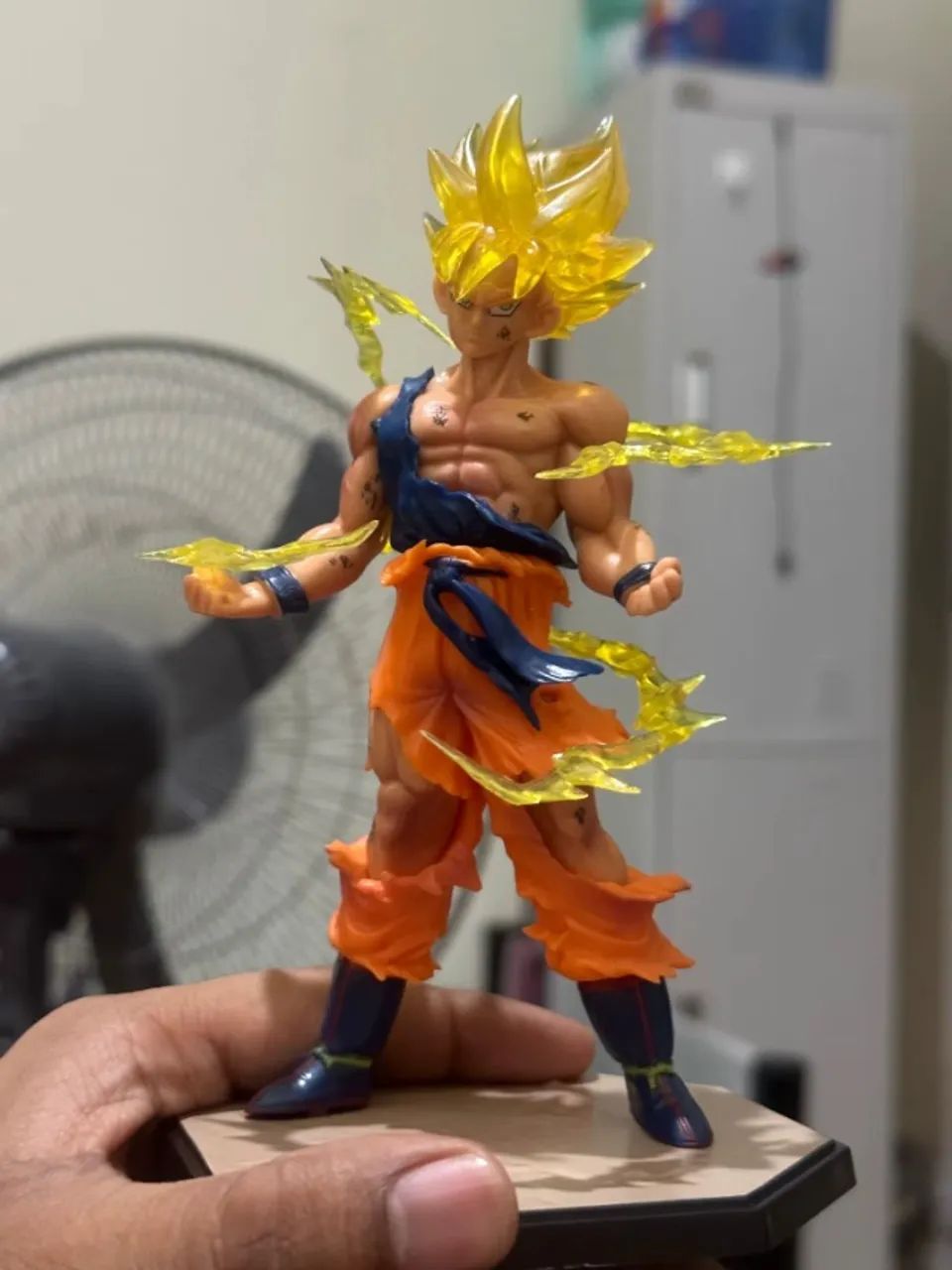  goku super saiajiin dragonball action figure