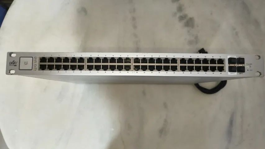 Switch Poe Ubiquiti Us-48-500w Unifi - Foto 4