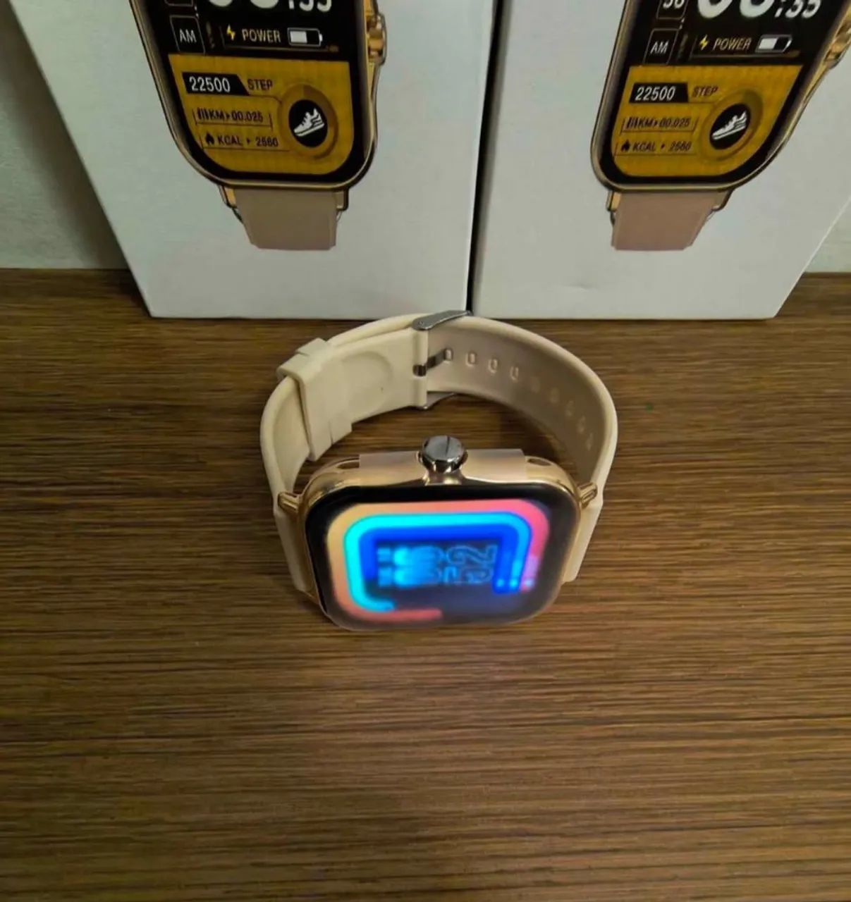 Smartwatch feminino dourado - Foto 4