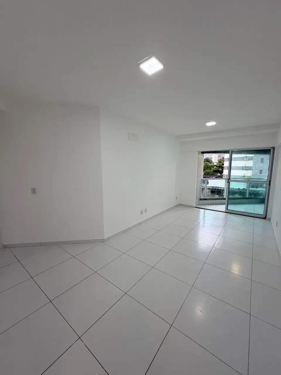 APARTAMENTO 3 QUARTOS SENDO 1 SUÍTE 77m² - Foto 2