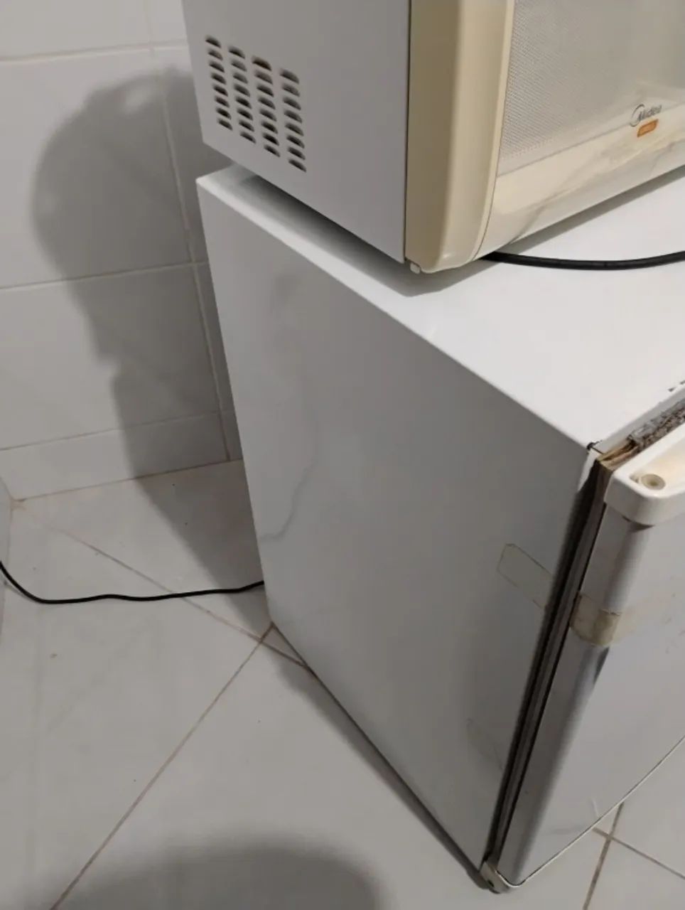 Vendo frigobar usado - Foto 3