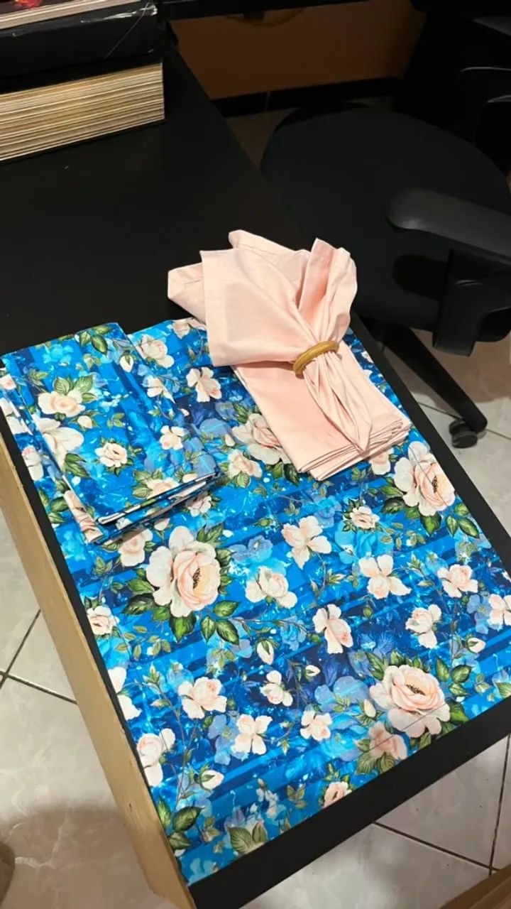roupa de mesa posta - Foto 2