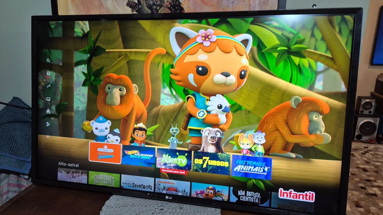 TV LG 43 Smart funcionando perfeitamente 