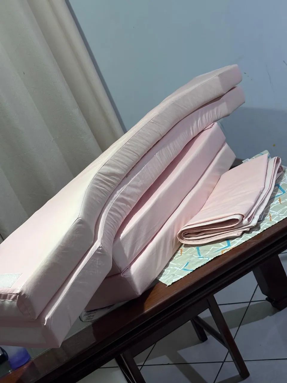 Cama montessoriana rosa - Foto 2
