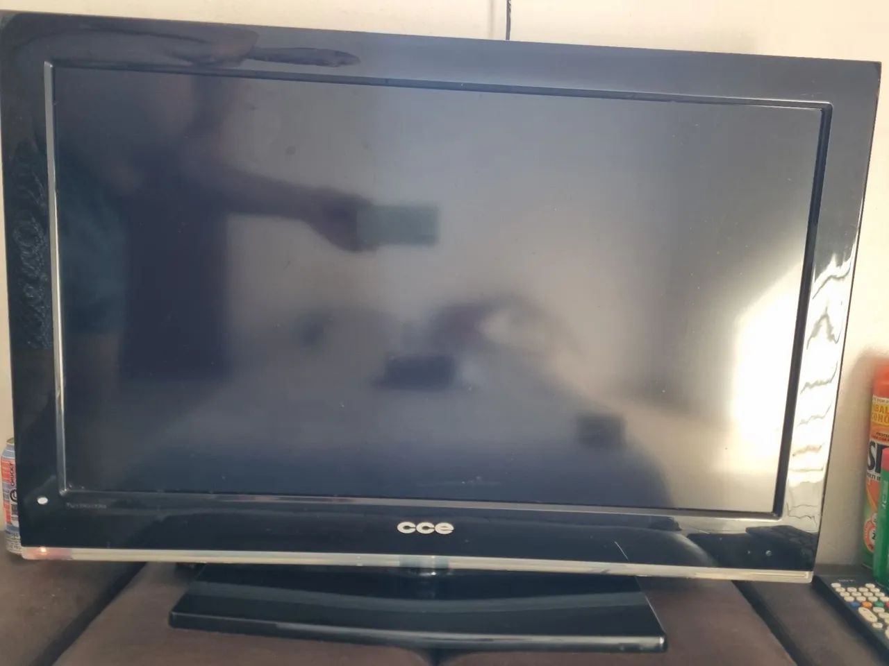 TV CCE RETIRADA DE PEÇAS. - Foto 2