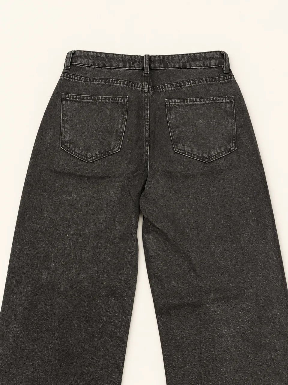 Calça jeans com aplicação brilhos  - Foto 2