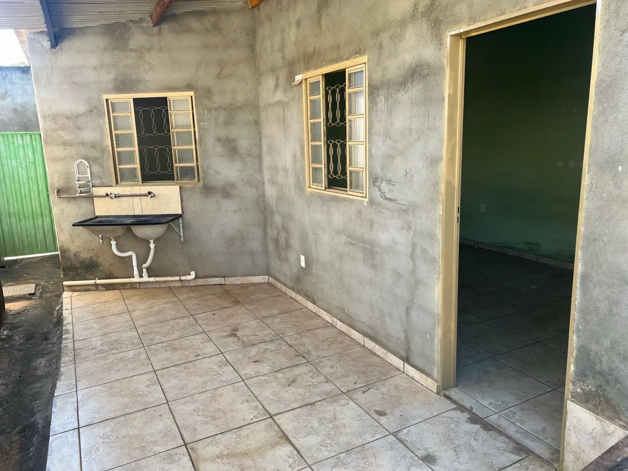Casa com 2 quartos forrada cisterna 800,00 - Foto 2