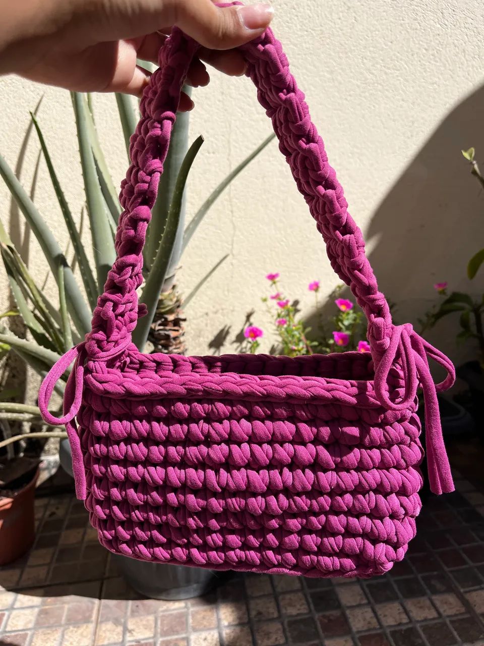 Bolsa de crochê roxa - Foto 3