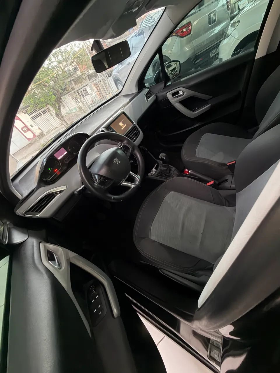 Peugeot 208 Active/active Pack 1.5 Flex 8V 5P 2015 - Foto 5