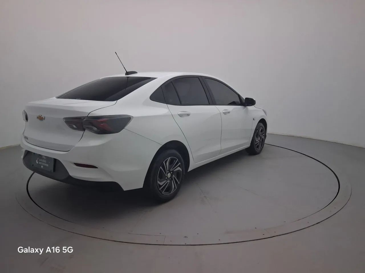 Chevrolet Onix Activ 1.4 8V Flex Aut. 4P, foto 5 de 18