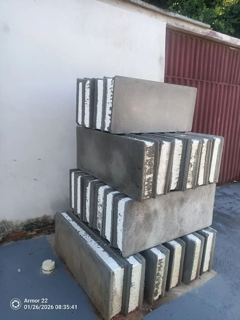 Vendo bloco de cimento com enchimento de isopor - Foto 2