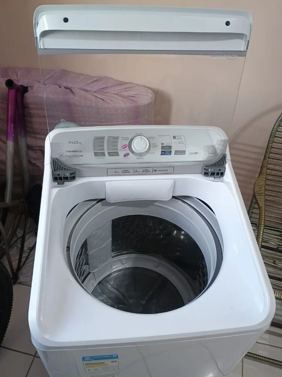 Máquina lavar roupa 14kg Panasonic.