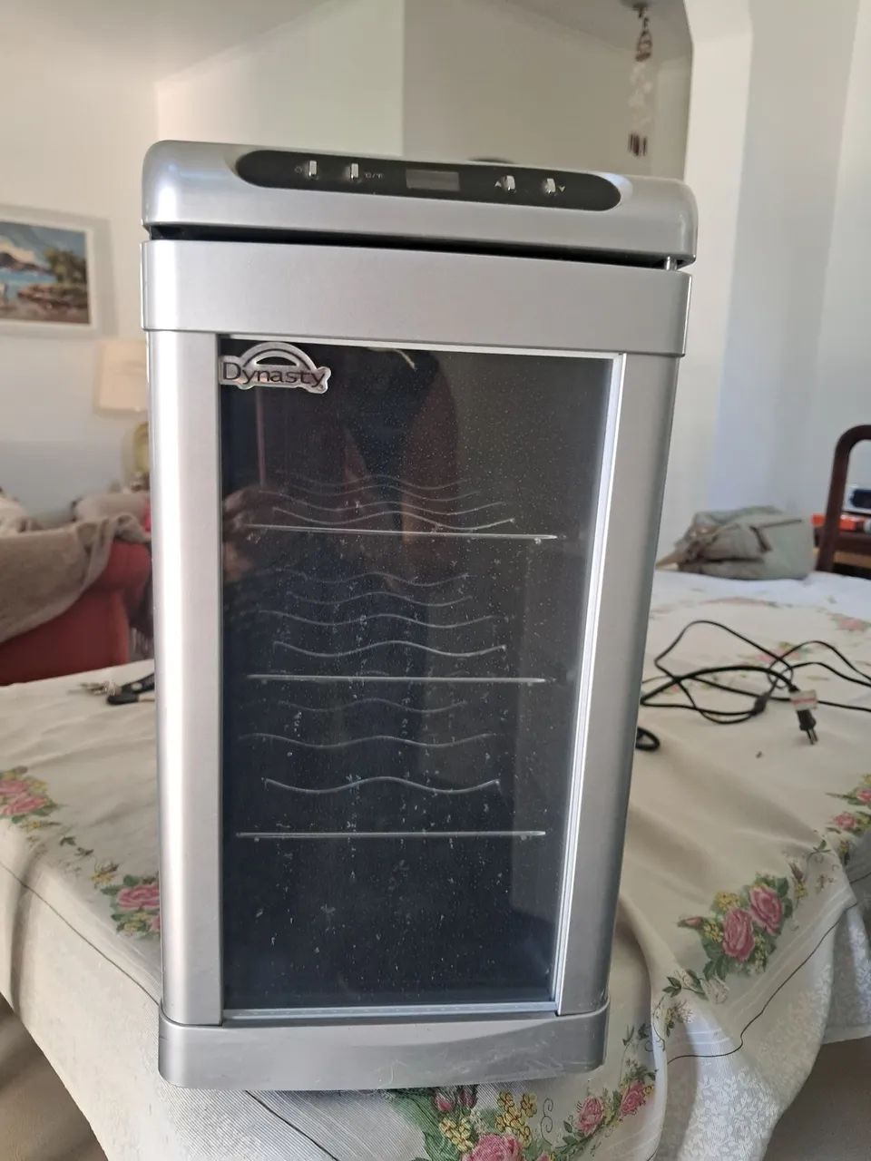 Adega climatizada Dynasty  com manual original