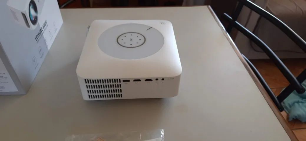 Projetor Portátil Vankyo Leisure E30  - Foto 2