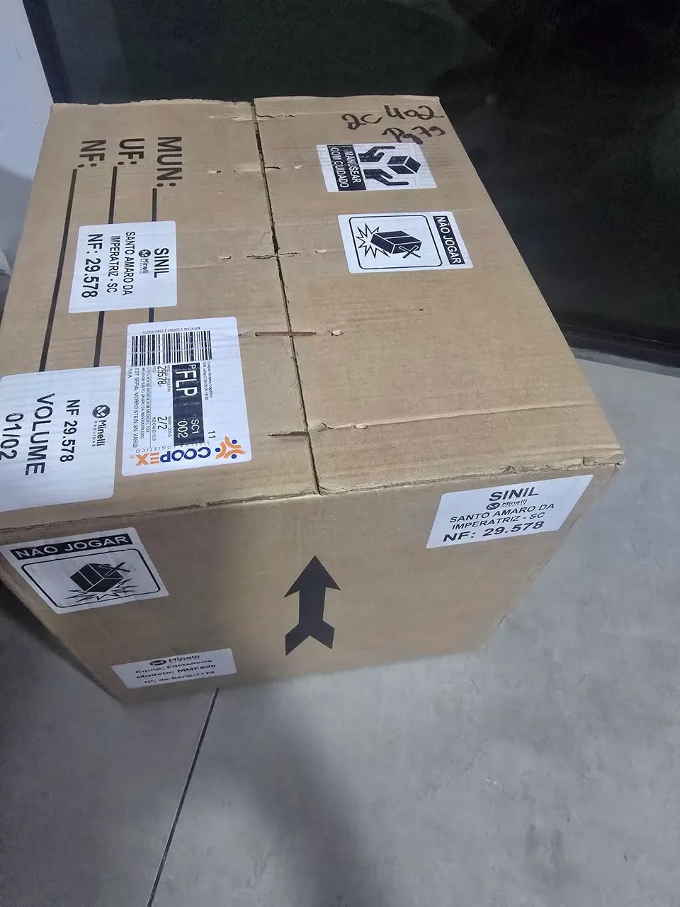 Filetadeira de fita de borda Minelli MMF600 - Foto 4