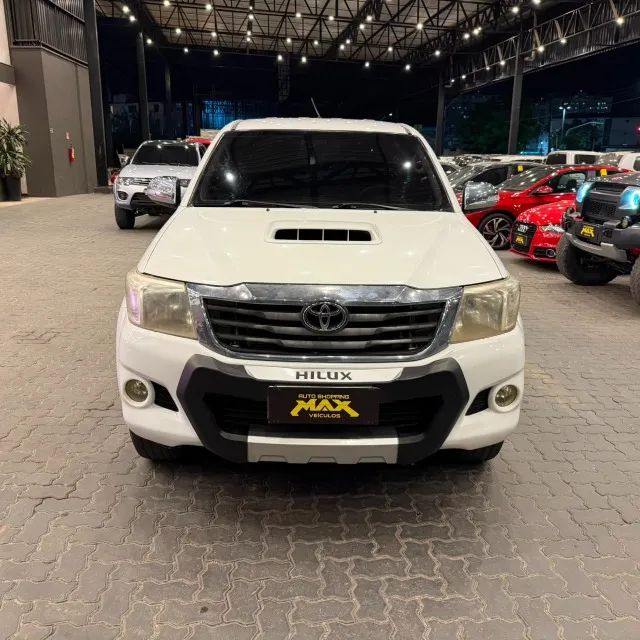 Toyota Hilux 2013
