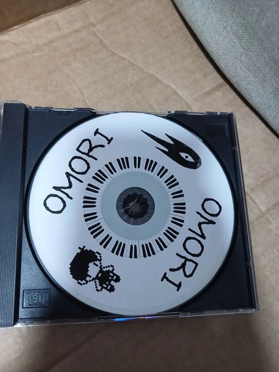Omori CD (fanmade) - Foto 2