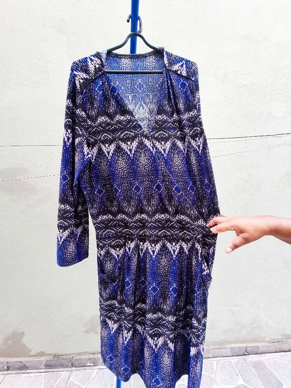 Vestido Plus Size Azul Estampado com Bolso