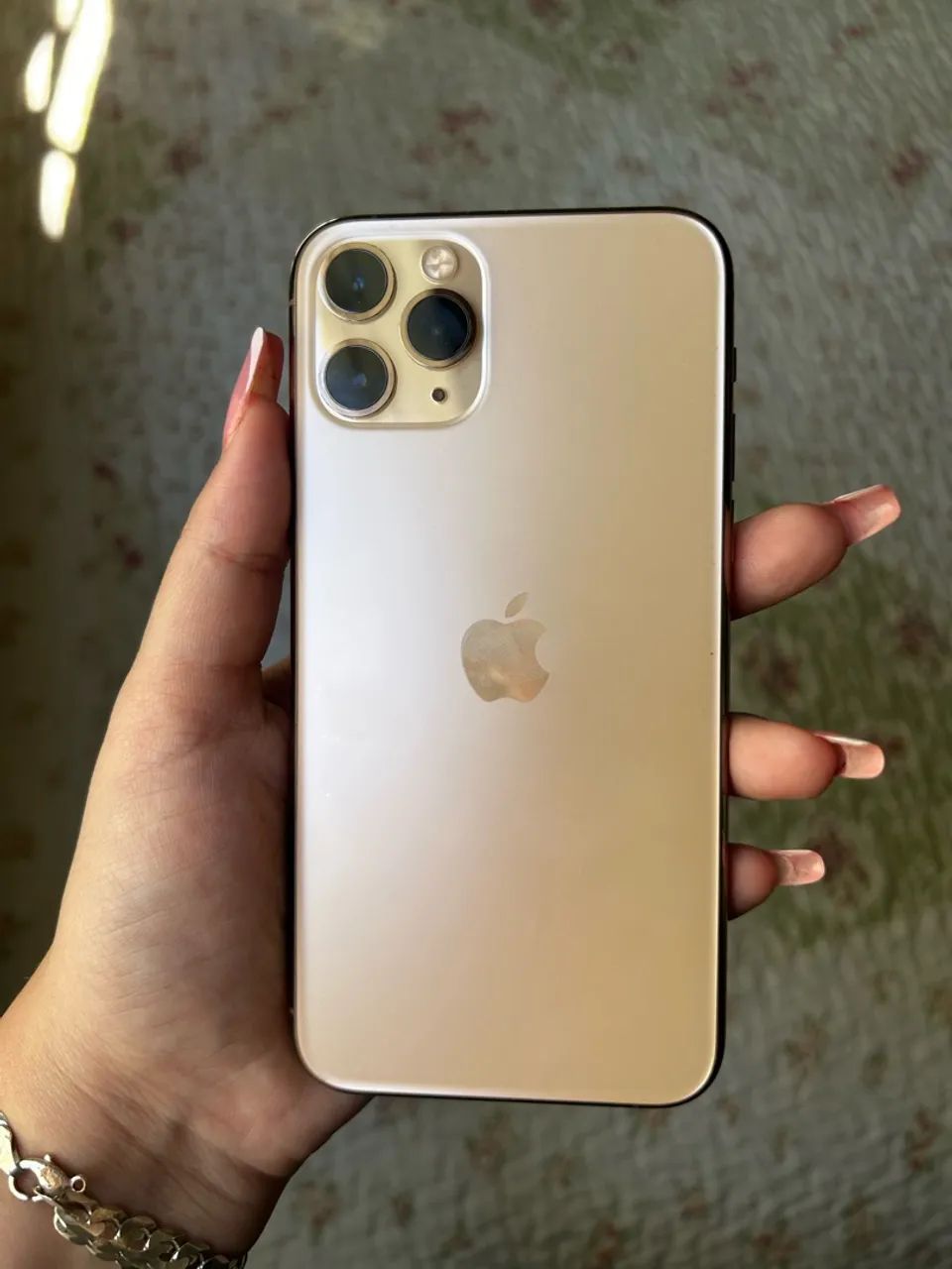 iPhone 11 Pro rose