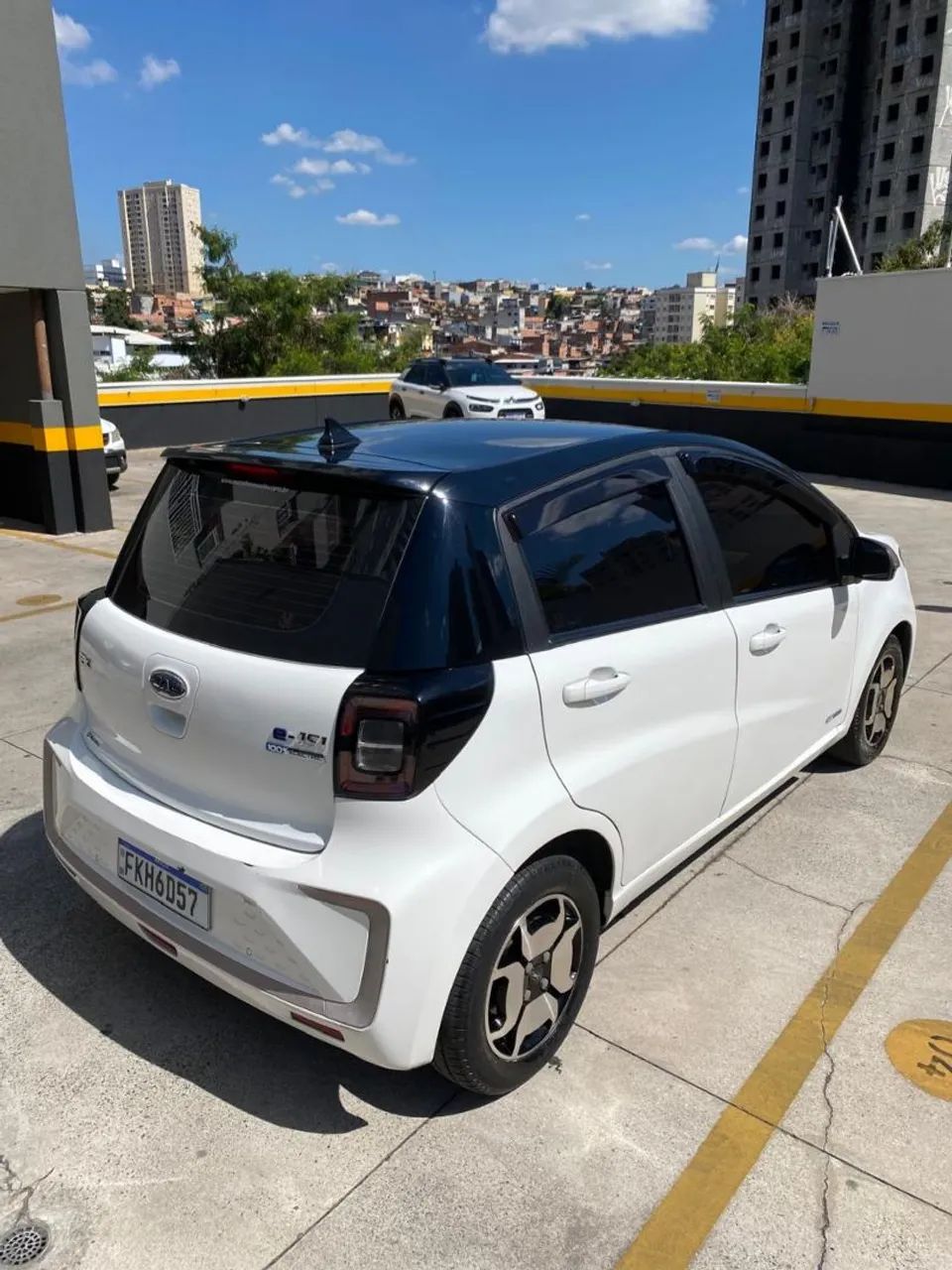 JAC E-JS1 62cv 5P Aut. (elétrico) 2023 - Foto 2