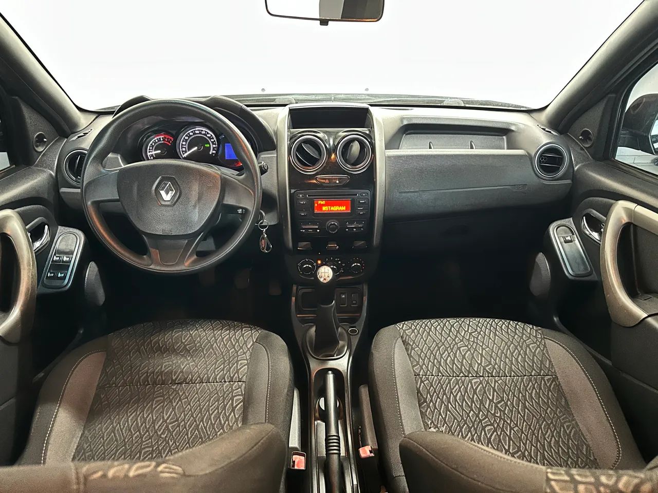 Renault Duster Expression 1.6 Hi-flex 16V Mec. 2017 - Foto 2