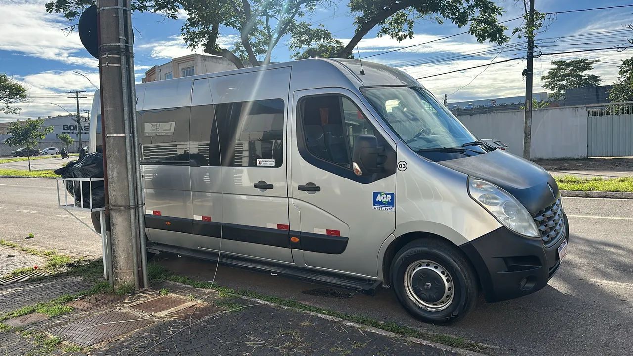 Aluguel de Van com Motorista  - Foto 3