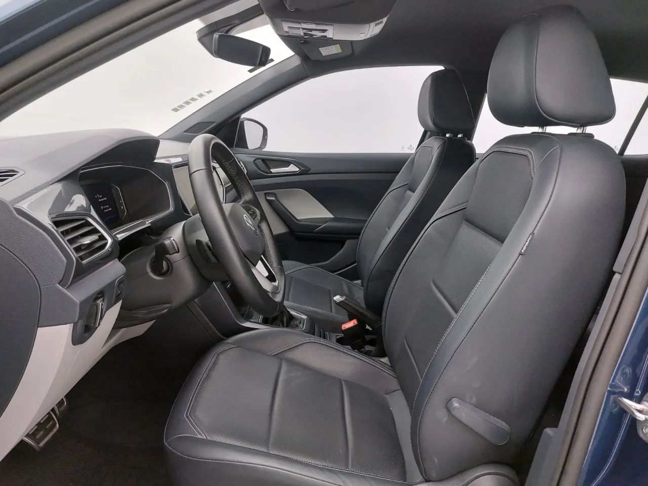 Volkswagen T-Cross Highline 1.4 TSI Flex 16V 5P AUT, foto 16 de 18