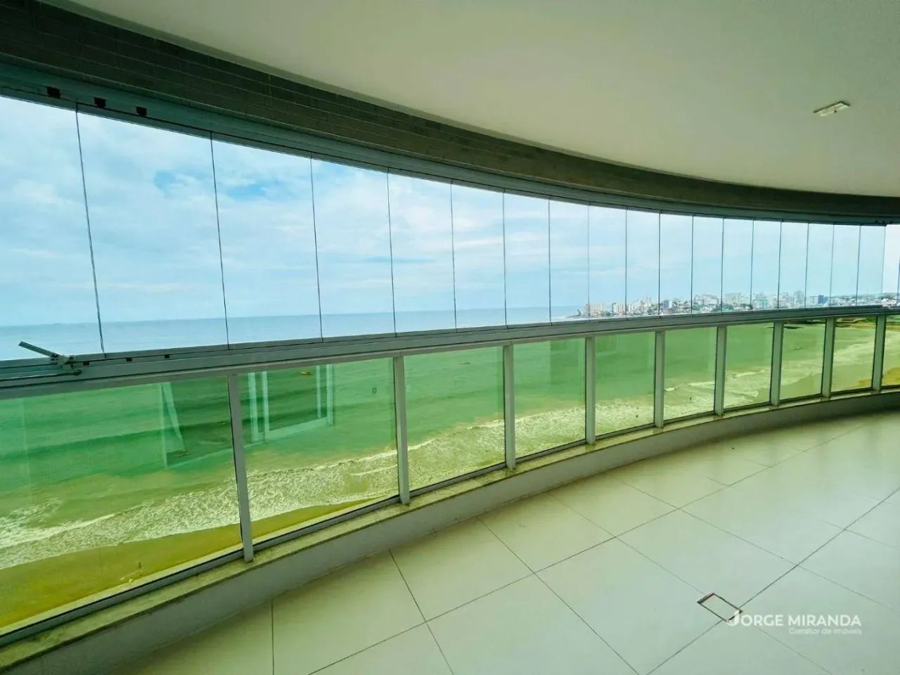 Apartamento frente mar com 3 dormitórios à venda por R$ 1.850.000 - Praia do Morro - Guara