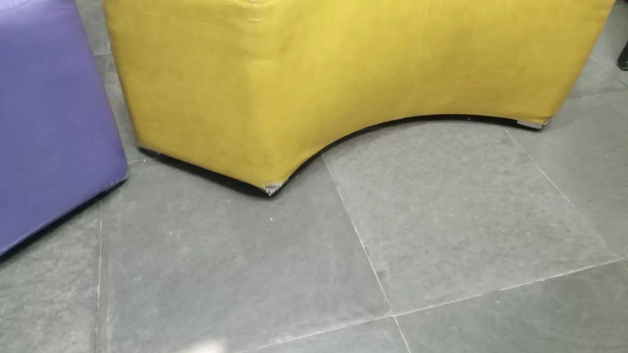 Dois pufs usados em ótimo estado! - Foto 4