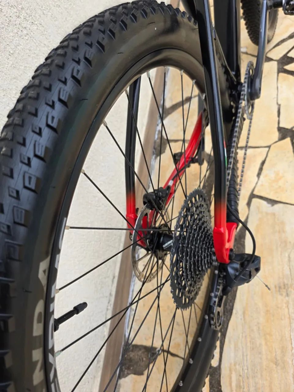 bicicleta OGGI 7.6 muito nova - Foto 3